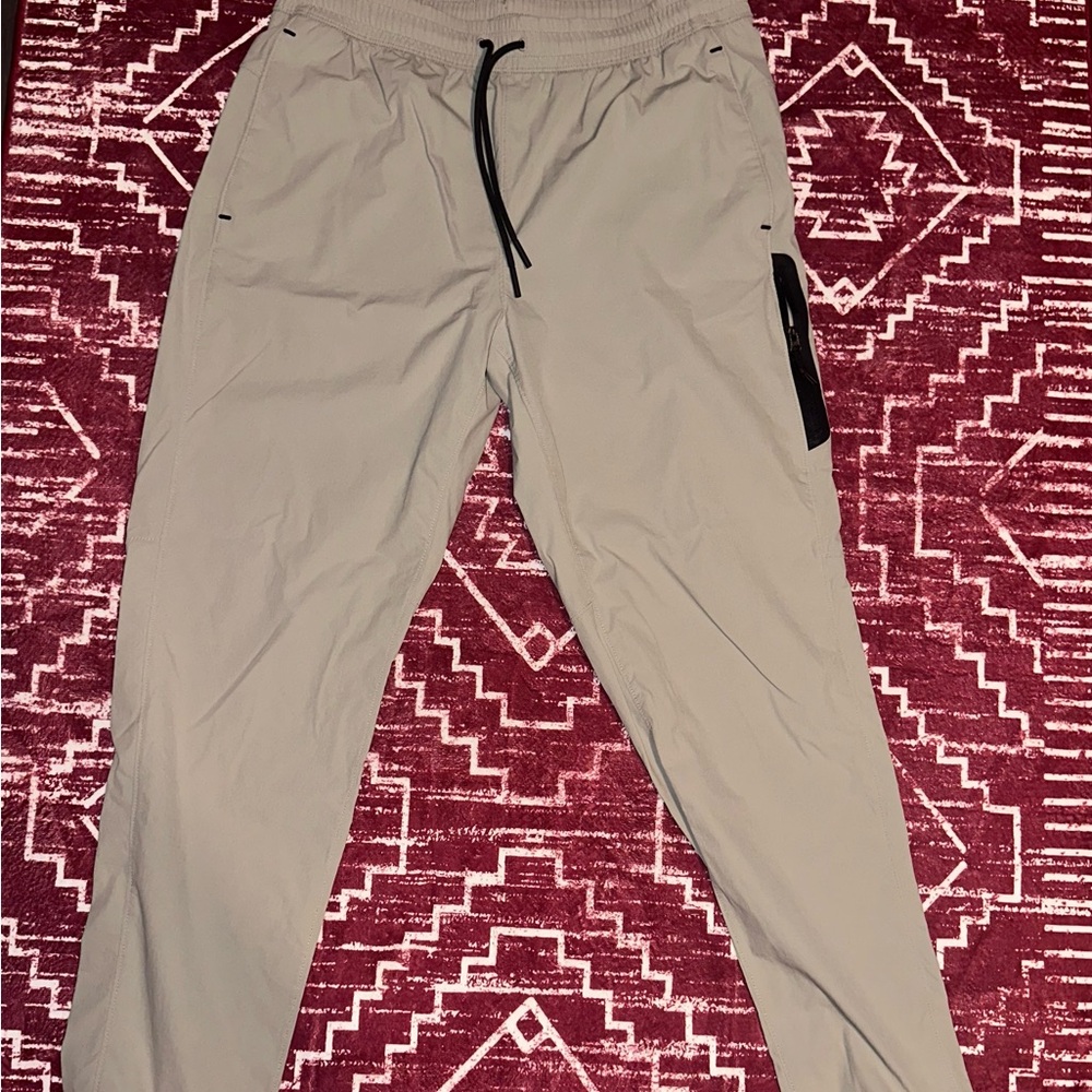 Old Navy Men's Light Tan Joggers